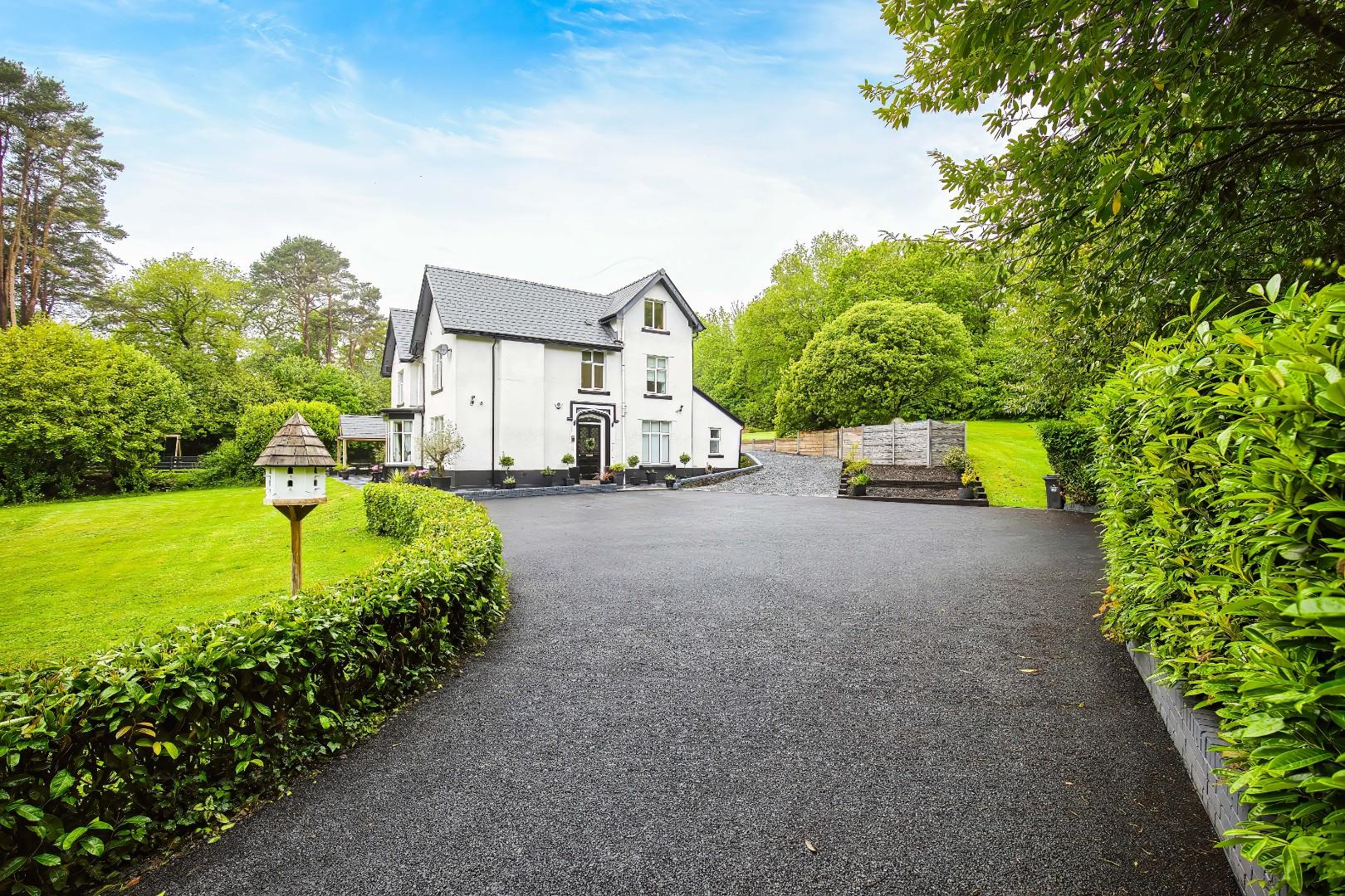 64 Cwmphil Road, Lower Cwmtwrch, Swansea, SA9 2QA